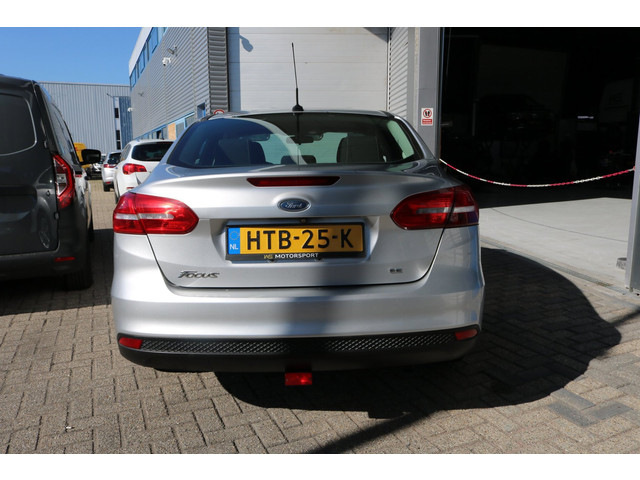 Foto 6 van Ford FOCUS 2.0 BENZINE *UNIEK IN NL*