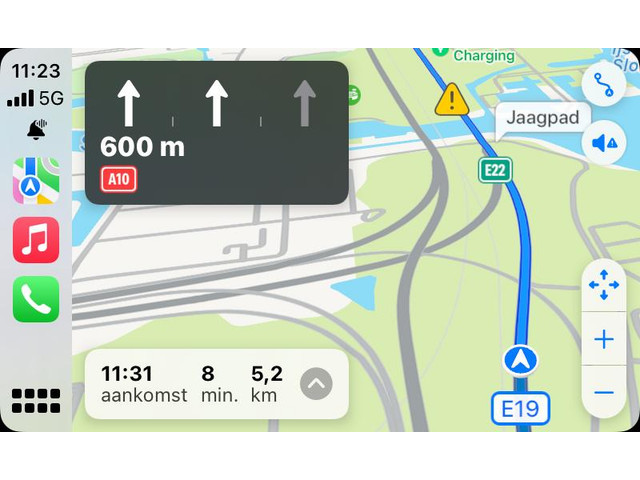 Foto 6 van Toyota Yaris Cross 1.5 HYBRID DYNAMIC SILVERLINE GARANTIE 2035 NAVIGATIE . STUUR EN STOEL VERWARMING