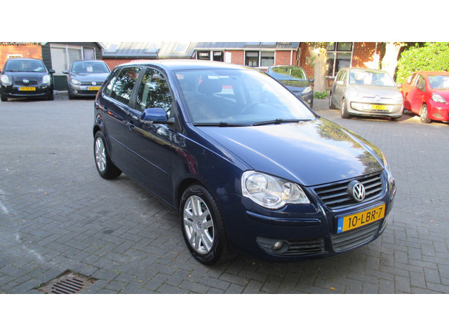 Foto 9 van Volkswagen Polo 1.4-16V Trendline