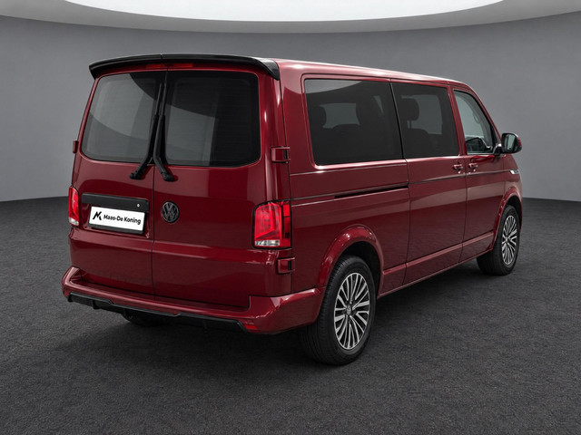 Foto 7 van Volkswagen Transporter 2.0 TDI 204pk DSG L2H1 DC 30 Bulli · Camera · Apple/Android Car Play · Dubble