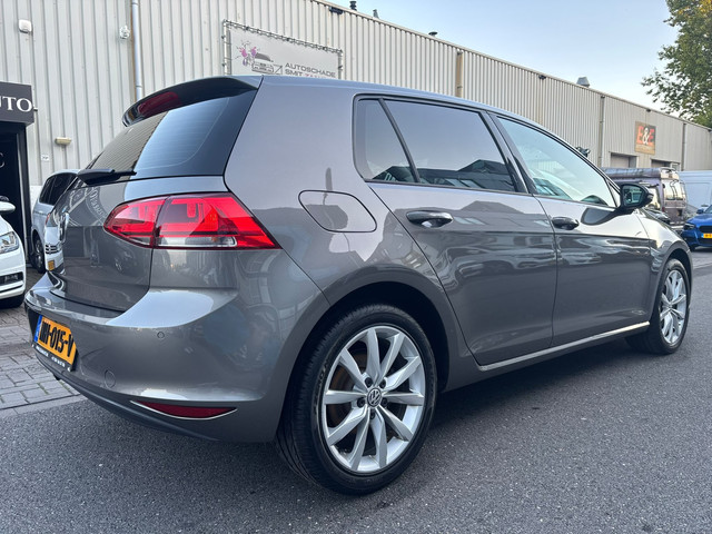 Foto 9 van Volkswagen Golf 1.4 TSI ACT Connected Series / 124 DKM / DEALER ONDERHOUDEN