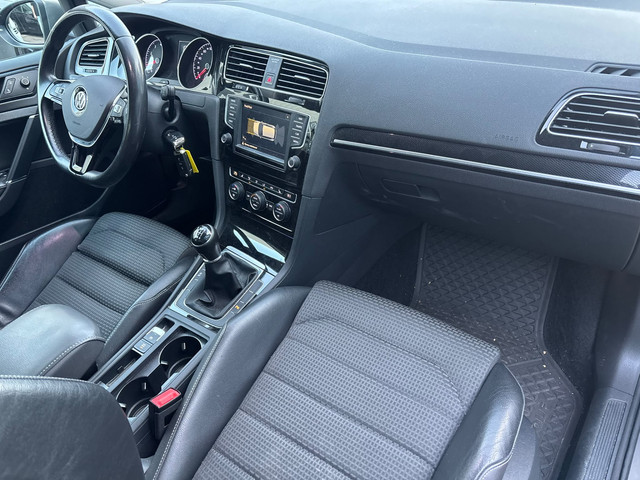 Foto 6 van Volkswagen Golf 1.4 TSI ACT Connected Series / 124 DKM / DEALER ONDERHOUDEN