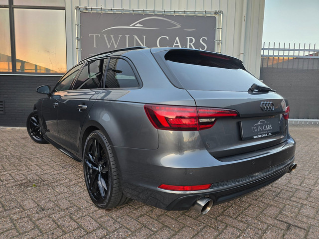 Foto 8 van Audi A4 Avant 2.0 TFSI quattro Sport S line black edition