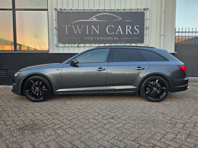 Foto 5 van Audi A4 Avant 2.0 TFSI quattro Sport S line black edition