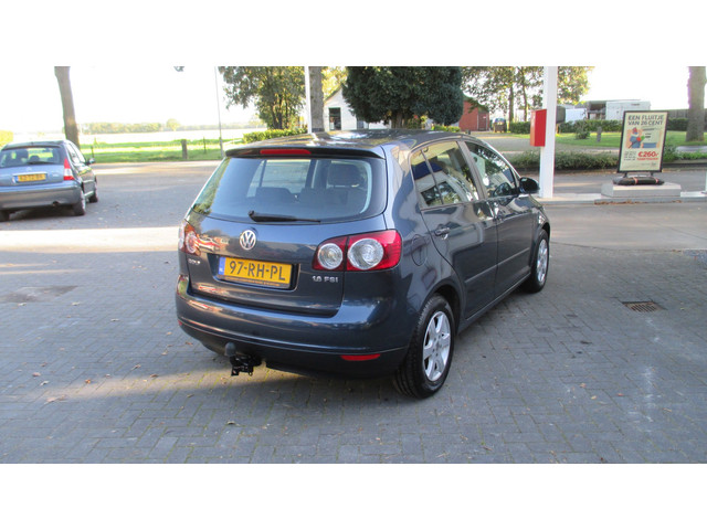 Foto 10 van Volkswagen Golf Plus 1.6 FSI Comfortline Business