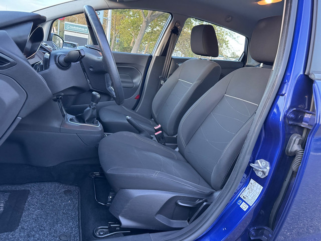Foto 5 van Ford Fiesta 1.0 Style / distributie.riem.verv / airco / navi / elek.pakket / pdc / trekhaak / nap...