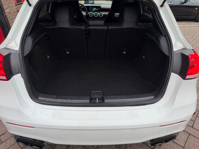 Foto 3 van Mercedes-Benz A-klasse 220 Premium Plus