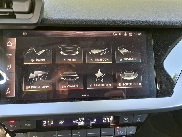 Foto 3 van AUDI A3 A3 Limousine 30 TFSI S-Edition UNIEKE AUTO !!
