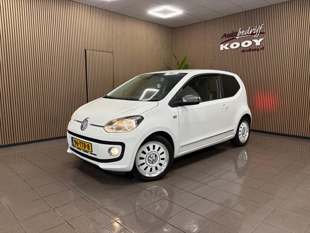 Foto 2 van Volkswagen Up! 1.0 high up! BlueMotion * Airco / Stoelverwarming / Leder / LM Velgen / NL Auto *