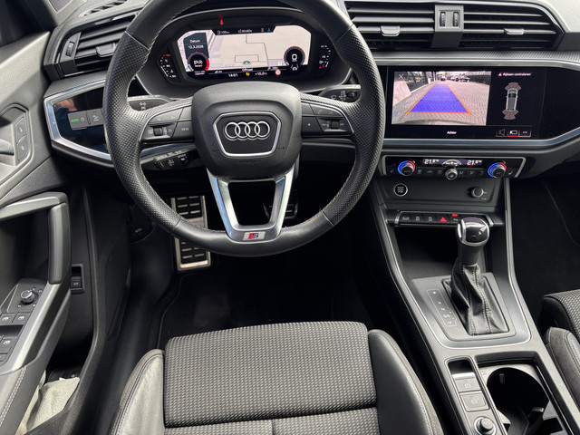 Foto 7 van Audi Q3 35 TFSI S-line Chronos grey (bj 2023, automaat)