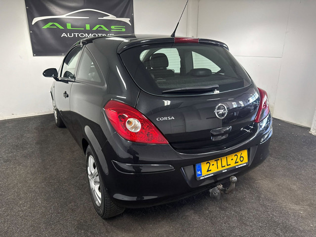 Foto 5 van Opel Corsa 1.2-16V Berlin - Trekhaak - Start/Stop - Airco - NAP - APK 2027