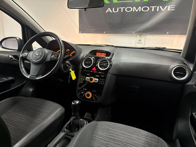 Foto 10 van Opel Corsa 1.2-16V Berlin - Trekhaak - Start/Stop - Airco - NAP - APK 2027
