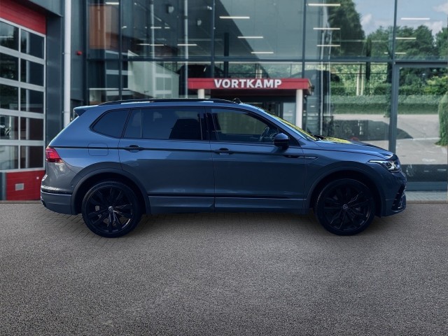 Foto 8 van VOLKSWAGEN TIGUAN 2.0 TSI 4M R-LINE 7P. LEDER/PANO-DAK/TREKHAAK/STAND-KACHEL/360CAMERA