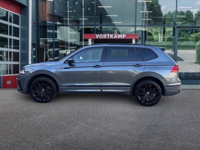VOLKSWAGEN TIGUAN 2.0 TSI 4M R-LINE 7P. LEDER/PANO-DAK/TREKHAAK/STAND-KACHEL/360CAMERA