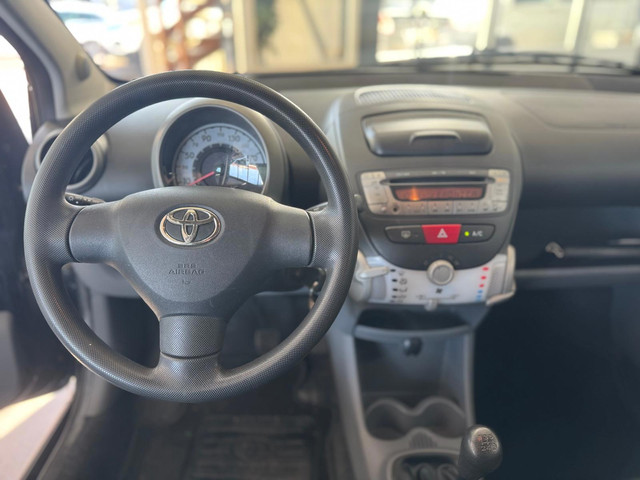 Foto 10 van Toyota Aygo 1.0-12V Comfort Navigator airco elektrische pakket