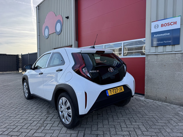 Foto 10 van Toyota Aygo X 1.0 VVT-i MT,Airco, Cruise controle, Lane Assist, 1e eigenaar, Boekjes aanwezig