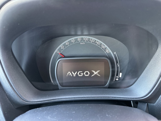 Foto 6 van Toyota Aygo X 1.0 VVT-i MT,Airco, Cruise controle, Lane Assist, 1e eigenaar, Boekjes aanwezig