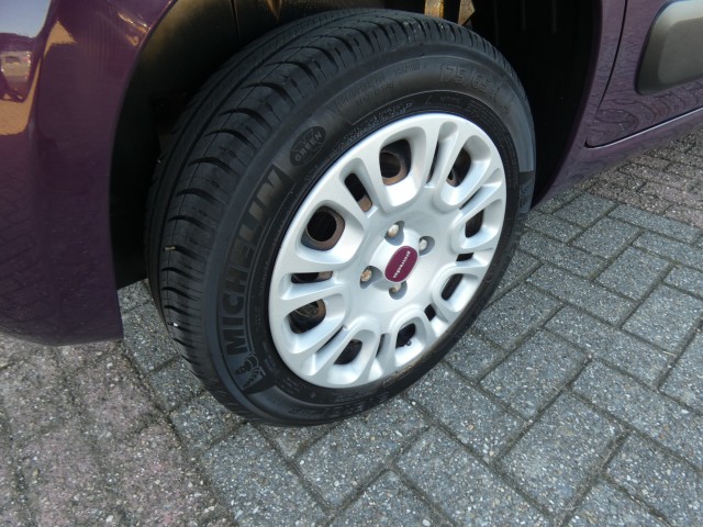 Foto 5 van FIAT PANDA 0.9 TWINAIR LOUNGE,Airco,Bltooth,12-7-27
