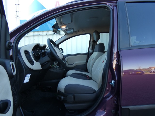Foto 4 van FIAT PANDA 0.9 TWINAIR LOUNGE,Airco,Bltooth,12-7-27