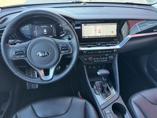 Foto 7 van Kia Niro 1.6 GDi Hybrid DynamicPlusLine, Leder, Glazen Schuifdak, Camera, Apple Carplay, Navigatie,