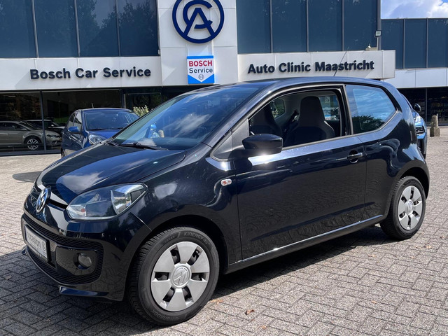 Foto 2 van Volkswagen up! 1.0 groove up! BlueMotion / NAVI / CRUISE / STOELVERWARMING /