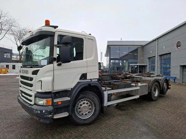 Foto 3 van Scania P400 / LIFT+LENKACHSE / MULTILIFT 24TON / TUV:16-06-2026 / AIRCO / AUTOMATIC / EURO-5 / 2014