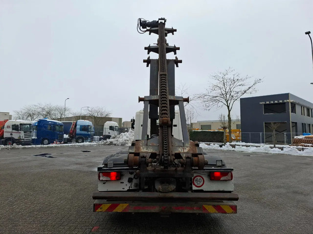 Foto 9 van Scania P400 / LIFT+LENKACHSE / MULTILIFT 24TON / TUV:16-06-2026 / AIRCO / AUTOMATIC / EURO-5 / 2014