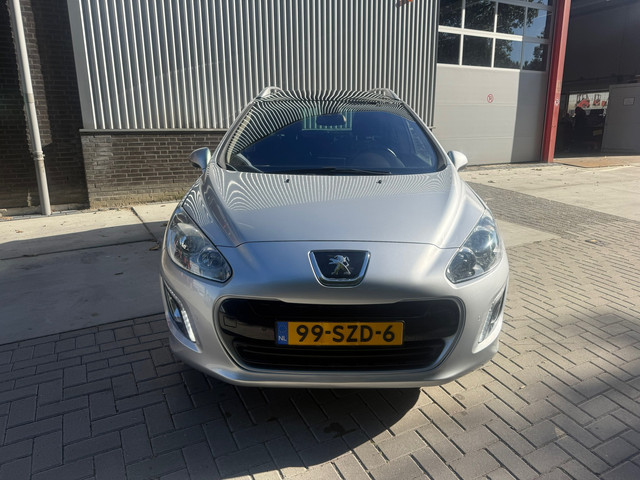 Foto 8 van Peugeot 308 SW 1.6 VTi Première NAVI PANO