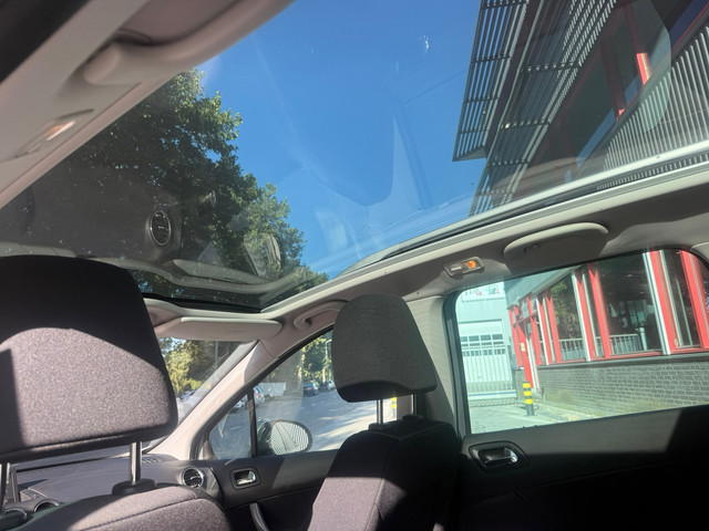 Foto 10 van Peugeot 308 SW 1.6 VTi Première NAVI PANO