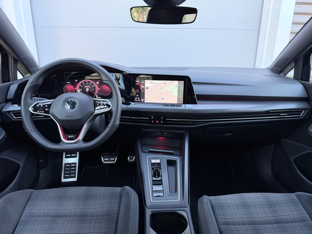 Volkswagen GOLF 2.0 TSI GTI Pano/Matrix/Camera