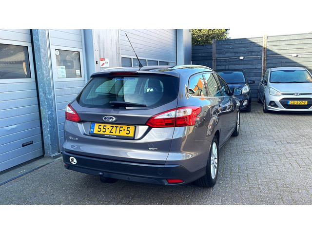 Foto 5 van Ford Focus Wagon 1.0 EcoBoost Titanium-Navi-Clima-Trekhaak