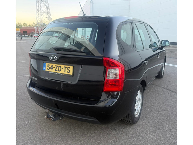 Foto 9 van Kia Carens 2.0 CVVT X-tra Nap Airco APK 19-02-2027 Trekhaak
