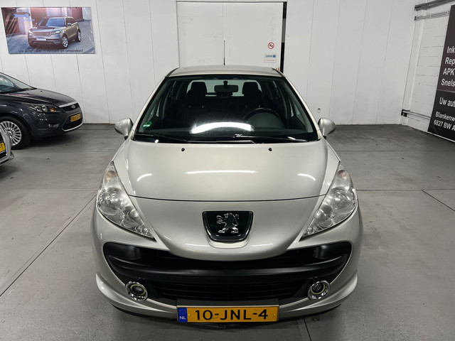 Foto 9 van Peugeot 207 1.4 VTi Look AIRCO / NAP / LM VELGEN