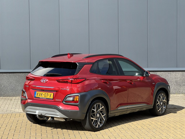 Foto 5 van Hyundai KONA 1.6 GDI HEV Premium (bj 2021, automaat)