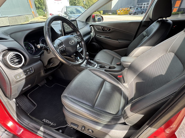 Foto 7 van Hyundai KONA 1.6 GDI HEV Premium (bj 2021, automaat)