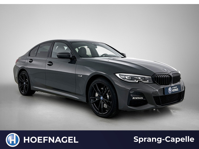 Foto 6 van BMW 3-serie 330e xDrive | Dravit Grau | Camera | Stoelverwarming | Memory Stoelen |