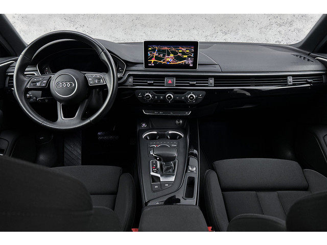 Foto 8 van Audi A4 Avant 35 TFSI S-line | Cruise control | Stoelverwarming | Trekhaak