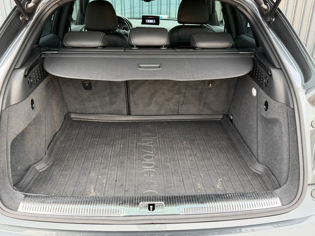 Foto 4 van Audi Q3 2.0 TFSI quattro Sport Pro Line S|81.182km|SportStoelen|Bose|PDC|LED