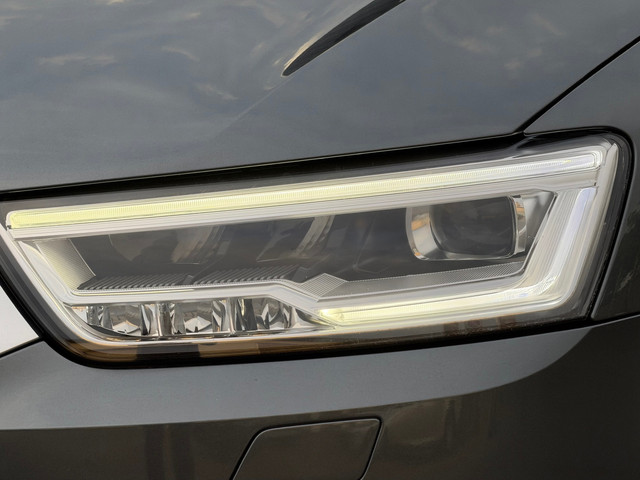 Foto 3 van Audi Q3 2.0 TFSI quattro Sport Pro Line S|81.182km|SportStoelen|Bose|PDC|LED