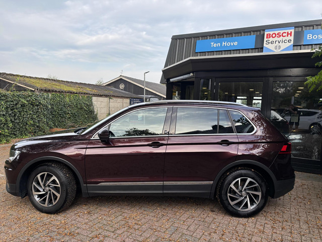 Foto 2 van Volkswagen Tiguan 1.4 TSI Sound|Trekhaak|App-Connect|Acc|navi