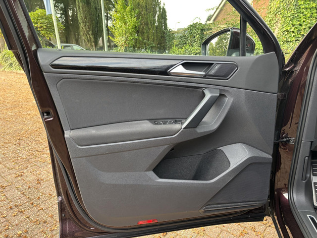 Foto 9 van Volkswagen Tiguan 1.4 TSI Sound|Trekhaak|App-Connect|Acc|navi
