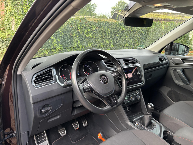 Foto 10 van Volkswagen Tiguan 1.4 TSI Sound|Trekhaak|App-Connect|Acc|navi