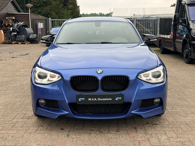 Foto 5 van BMW 1-serie 116i Executive M Sport|Nieuwe Ketting + Klepseals|Navigatie|Keyless|Cruise control|Clima