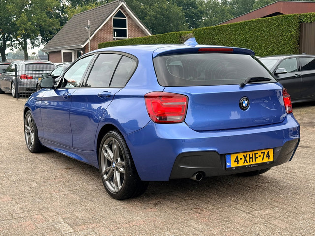 Foto 10 van BMW 1-serie 116i Executive M Sport|Nieuwe Ketting + Klepseals|Navigatie|Keyless|Cruise control|Clima