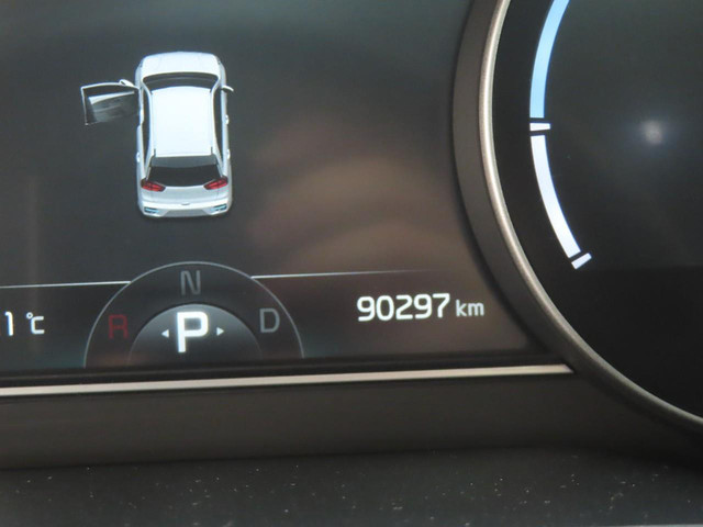 Foto 7 van Kia E-Niro ExecutiveLine 64 kWh SOH 100% OPEN DAK LEER /JBL/ CAMERA