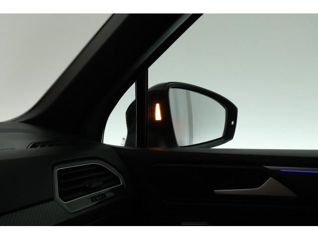 Foto 7 van Volkswagen Tiguan 1.4 TSI 245pk eHybrid R-Line Business Trekhaak Stoelverwarming Virtual Cockpit Nav