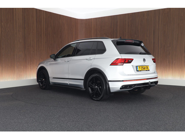 Foto 5 van Volkswagen Tiguan 1.4 TSI 245pk eHybrid R-Line Business Trekhaak Stoelverwarming Virtual Cockpit Nav