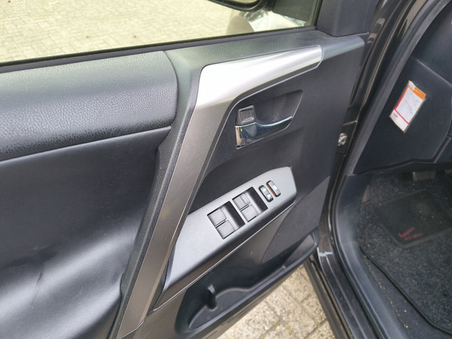 Foto 10 van Toyota RAV4 2.5 Hybrid Style