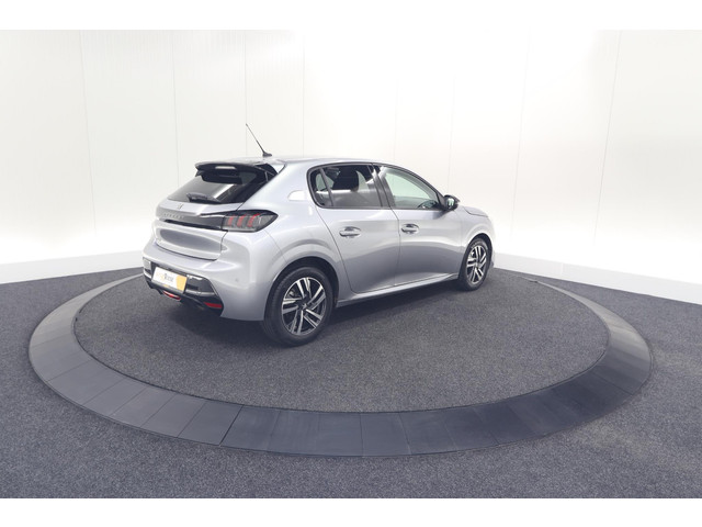 Foto 6 van Peugeot 208 PureTech 100 Allure Pack | Camera | Apple Carplay | Parkeersensoren | Navigatie