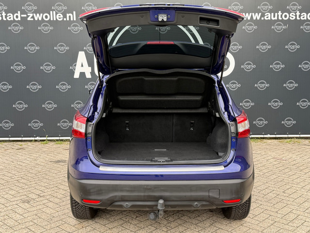 Foto 7 van Nissan Qashqai 1.2 Connect Edition Automaat / Pano / Navi / APK / Airco / NAP
